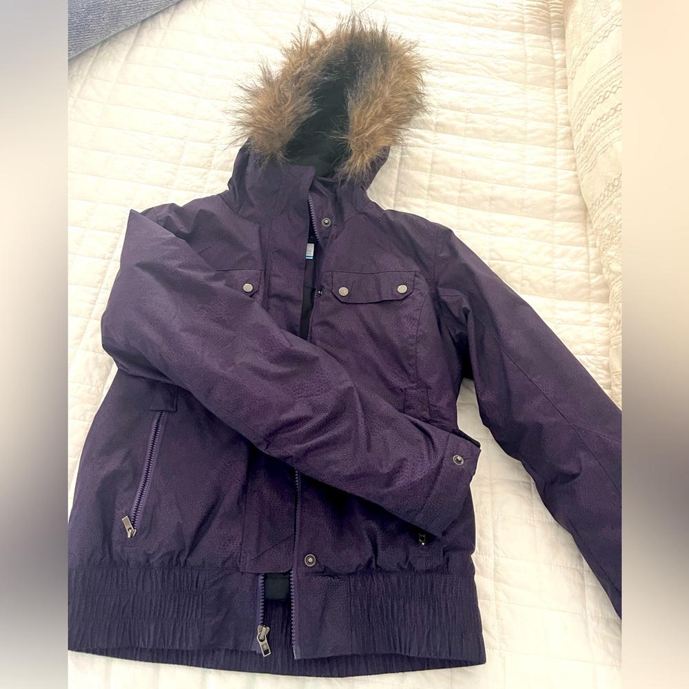 Columbia Women’s Ski & Snowboard Jacket in Purple, size S, GREAT CONDITION